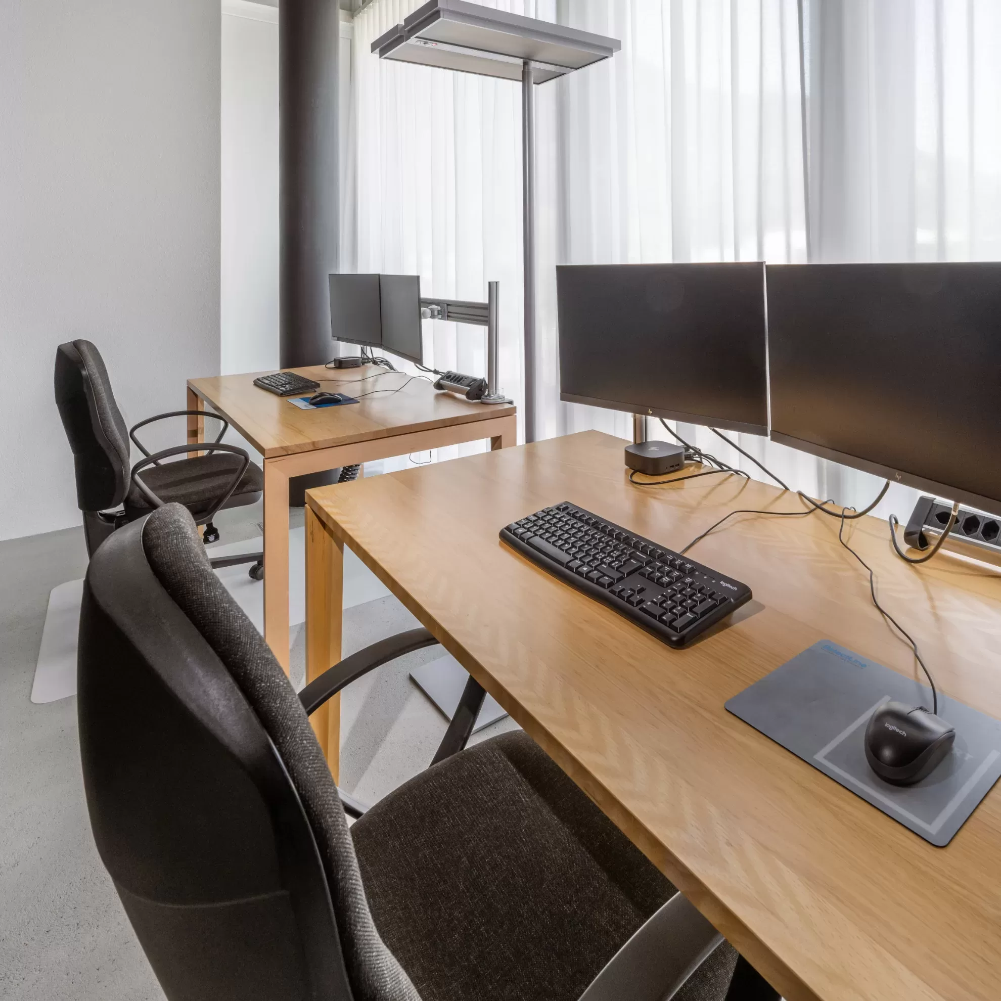 Unser Ruhebüro bietet die ideale Umgebung für fokussiertes Arbeiten - insysta